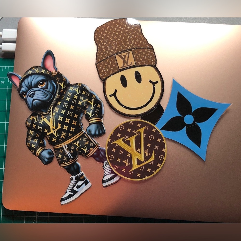 Designer-Inspired Monogram Magnet Set - Picture 3 of 3